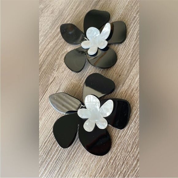 Statement flower earrings M321 - Picture 2 of 4